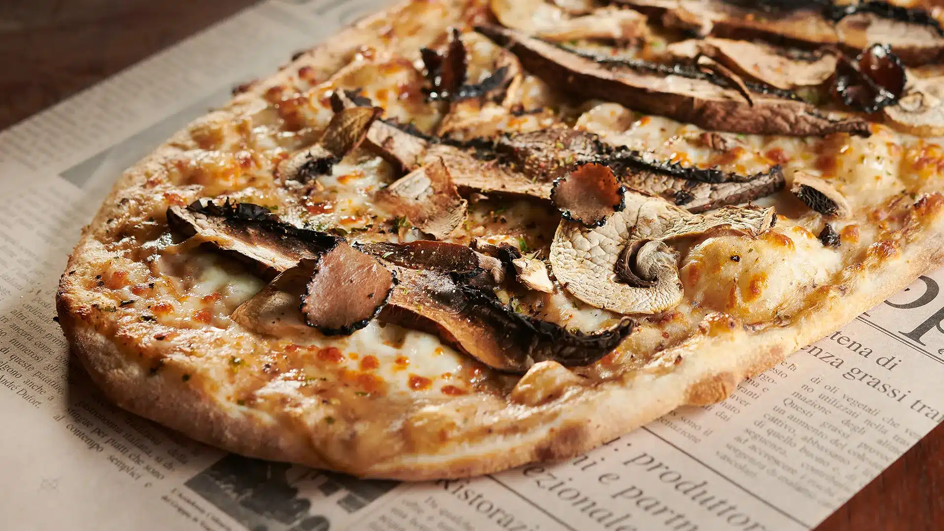 Pizza PACINI aux champignons et truffes